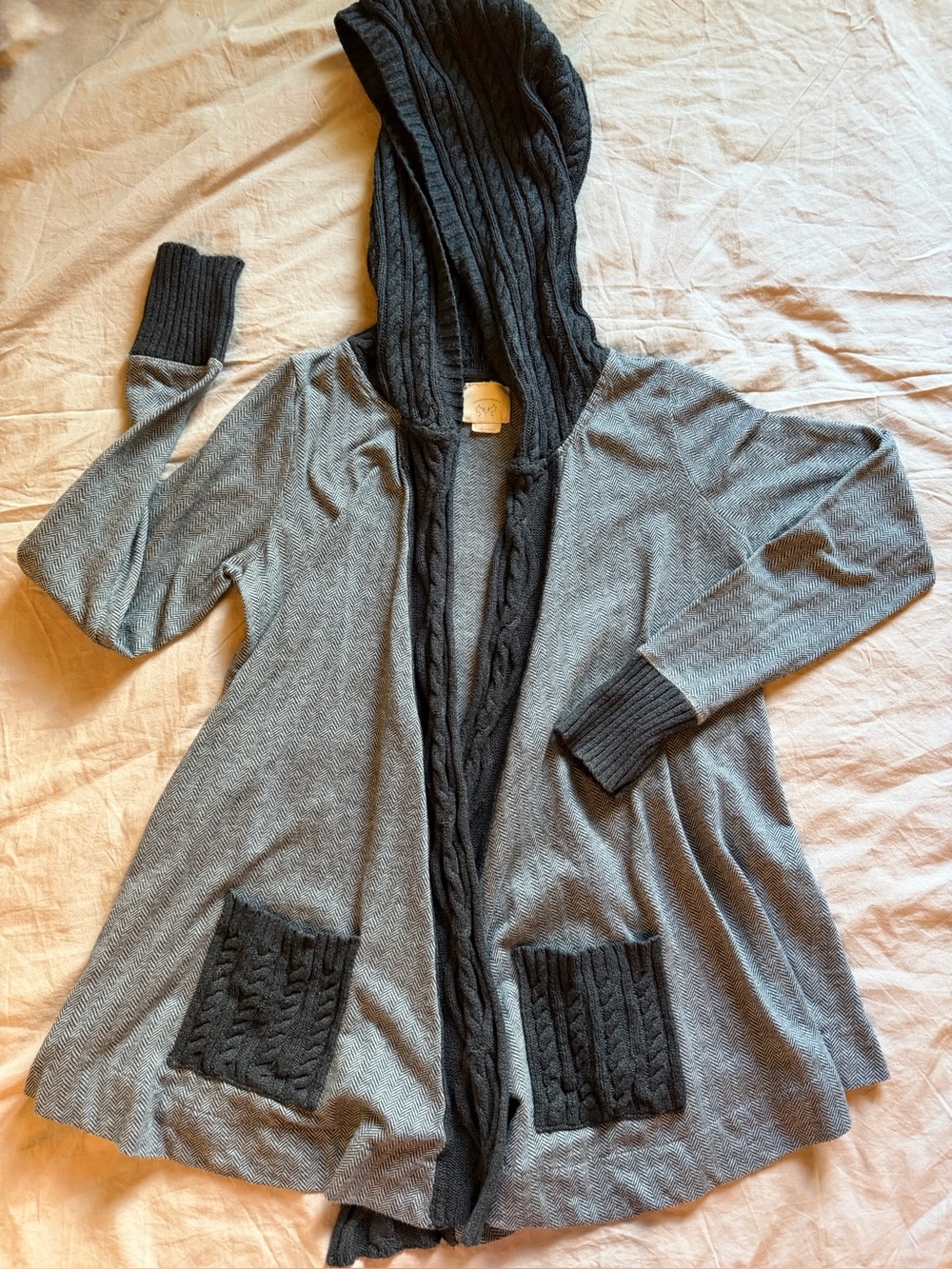Anthropologie gray hoodie top sweater by VanessaVirginia size M hoodie pockets